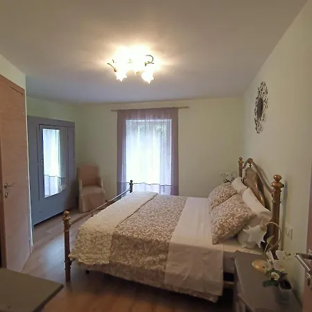 לינה וארוחת בוקר B&B Nicoletta Morleschio
